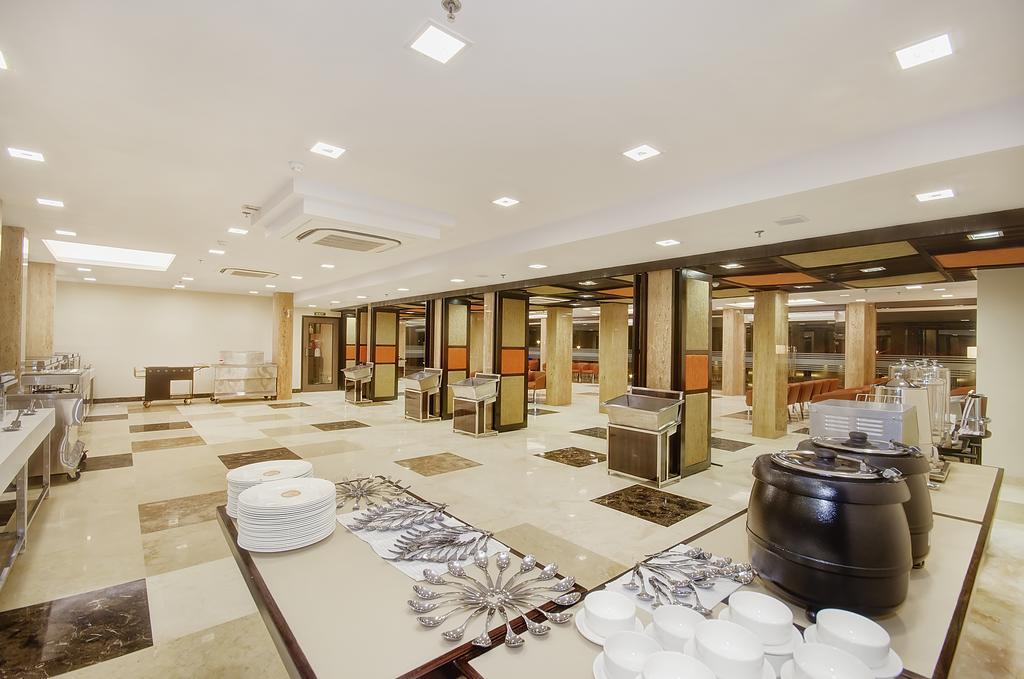 Palm Spring A Boutique Hotel New Delhi Exterior photo